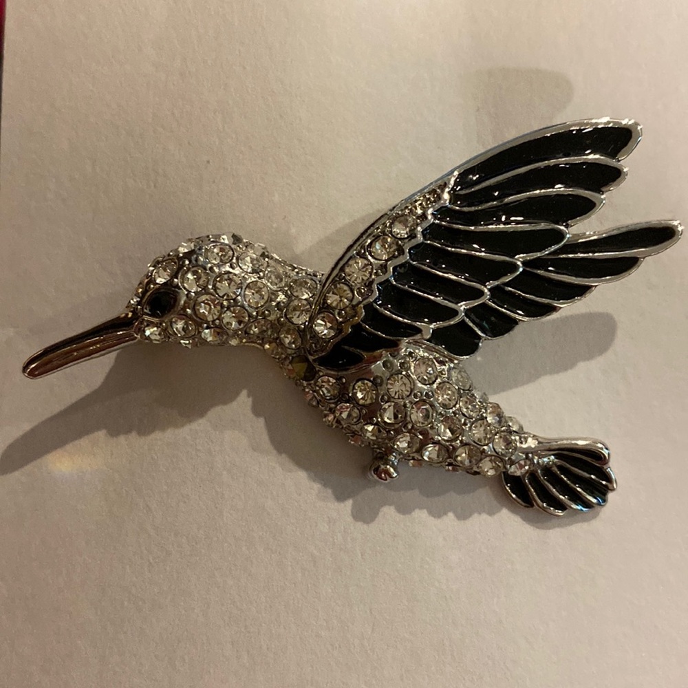 Hummingbird Brooch
